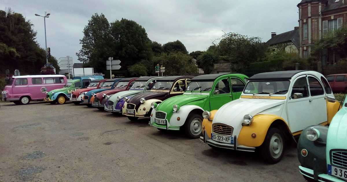 11 ретро автомобилей, украденных во Франции, обнаружены в Кадисе